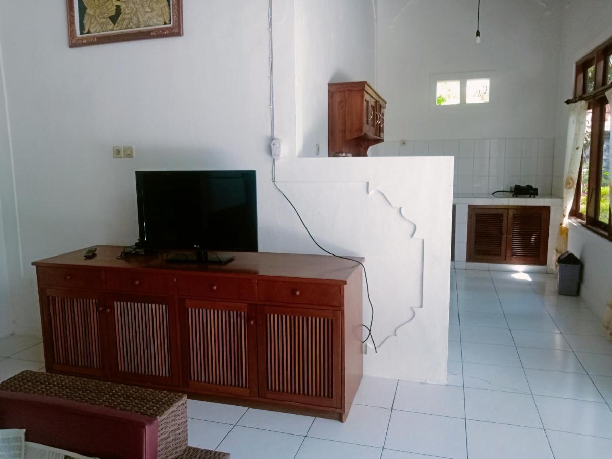 Mahalini Villa *