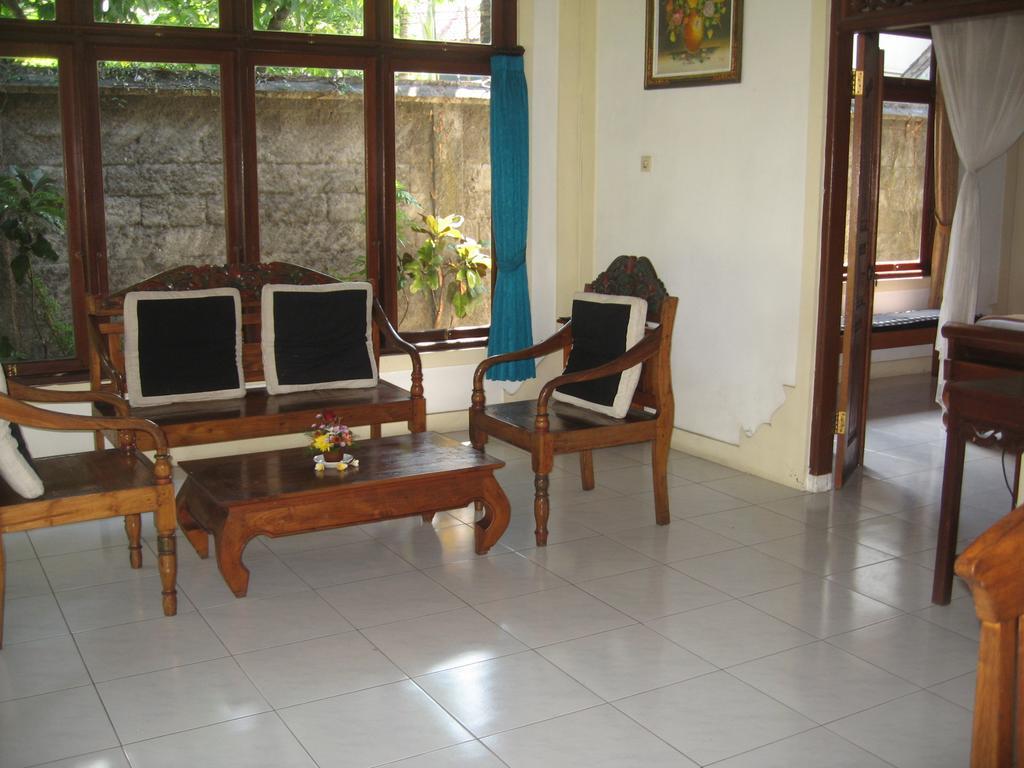 Mahalini Villa
