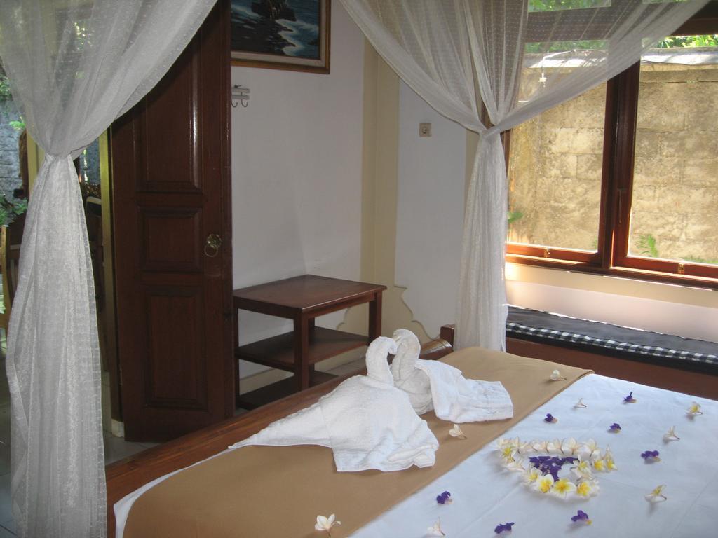 Mahalini Villa