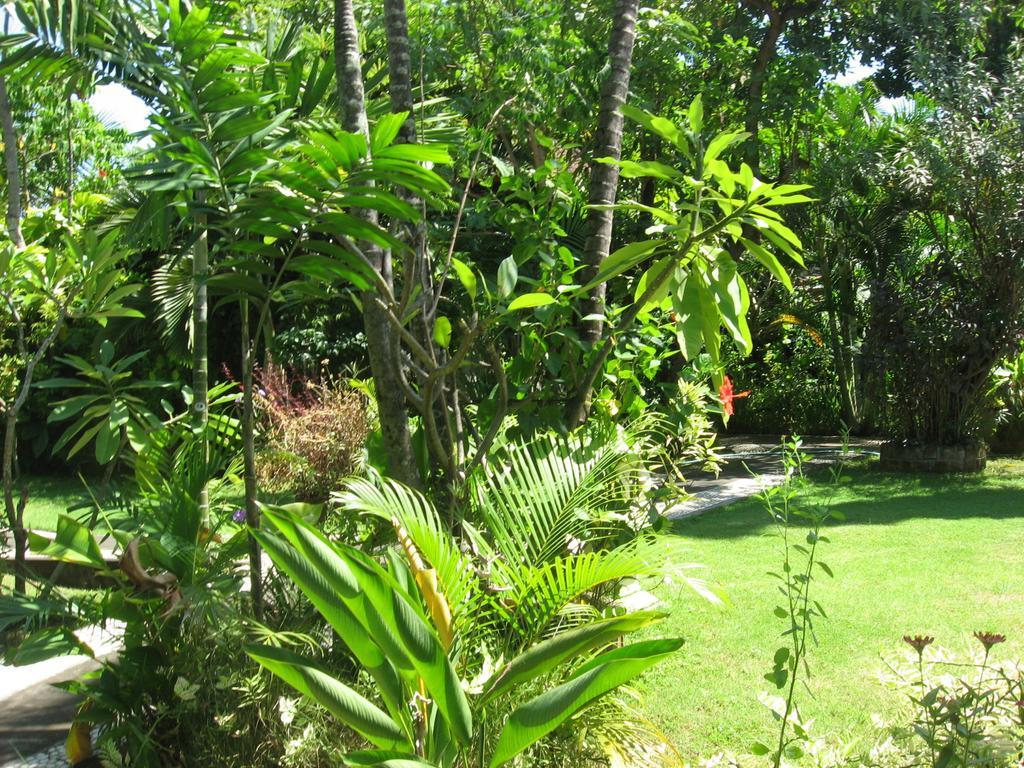 Mahalini * Seminyak (Bali)