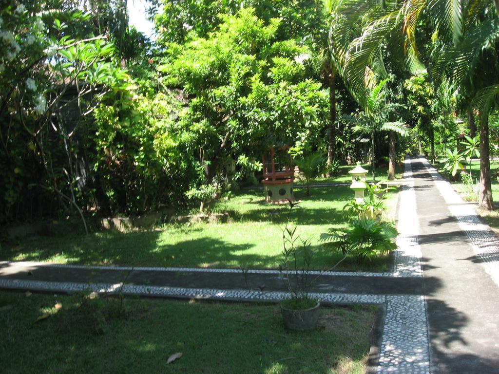 Mahalini Villa *