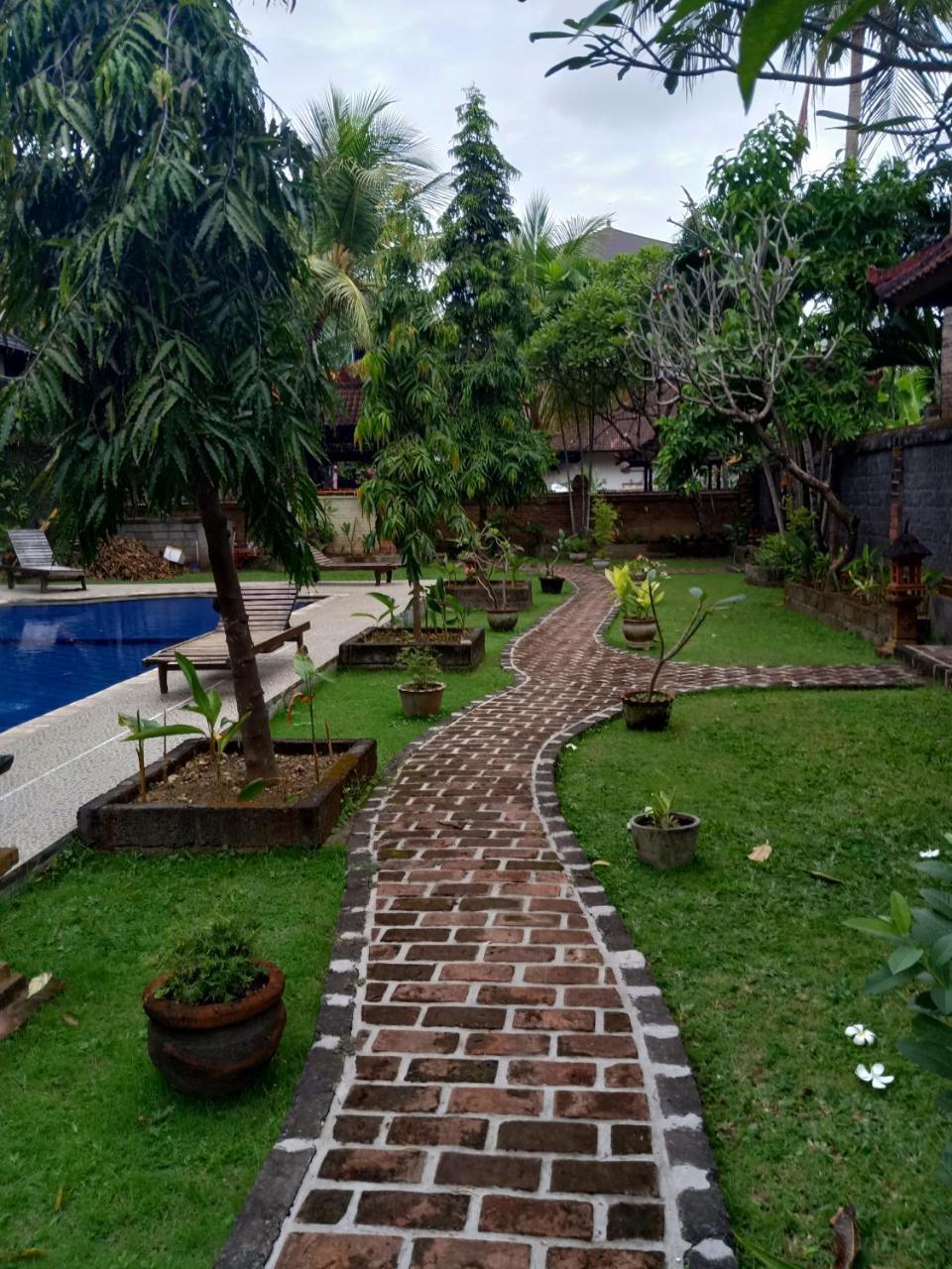 Mahalini Seminyak (Bali)