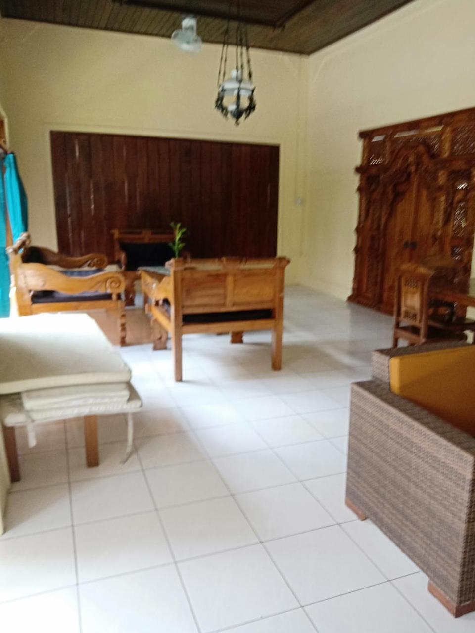 Mahalini Seminyak (Bali)