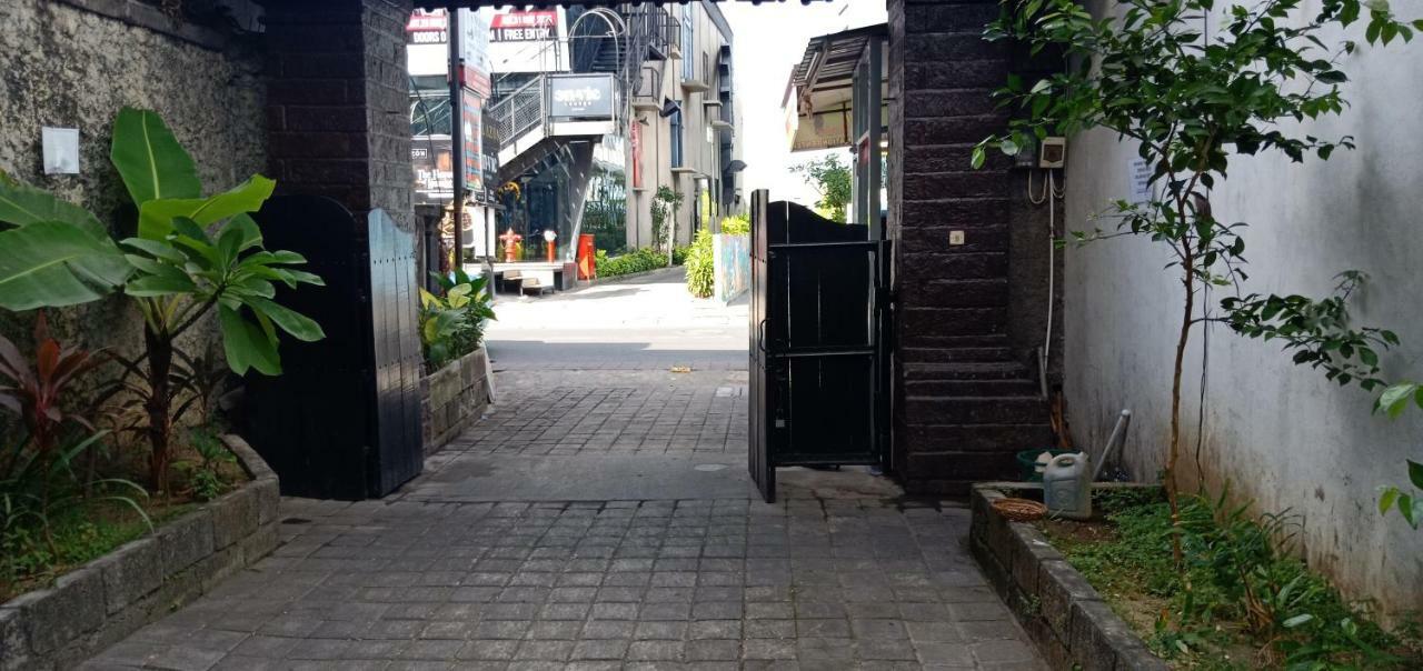 Mahalini *